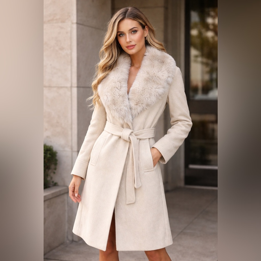 Vintage Cream Wool Blend Coat Faux Fur Collar Belted Size 9 Elegant Princess